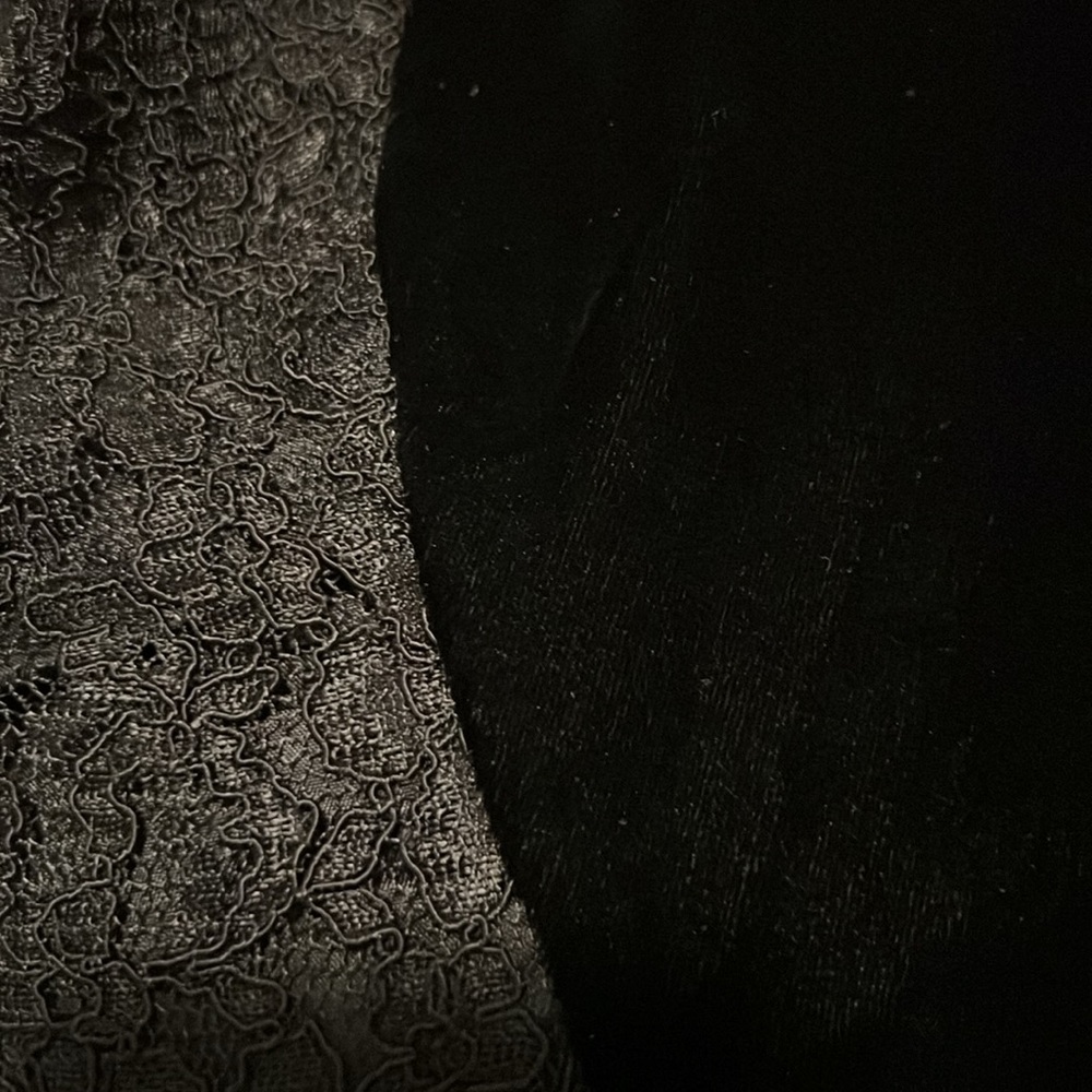 SunnyLeigh Vtg 90s Black Velvet Lace Crepe Midi Skirt Bohemian Asymmetric Flare4 - Picture 7 of 16